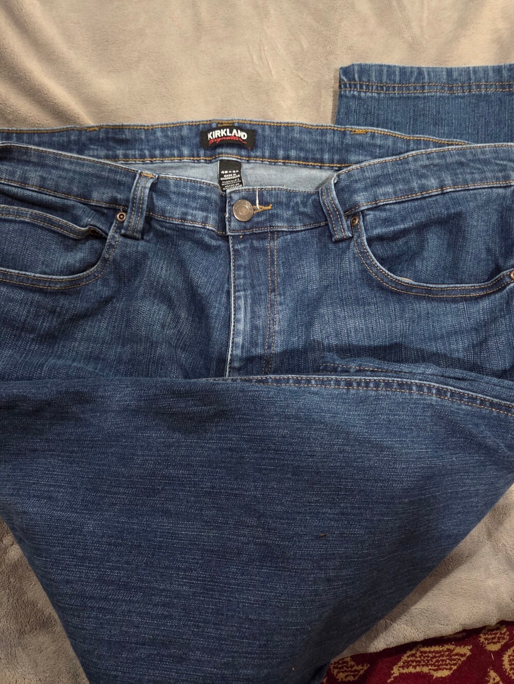 Kirkland Signature Men's Dark Blue Relaxed Denim Jeans